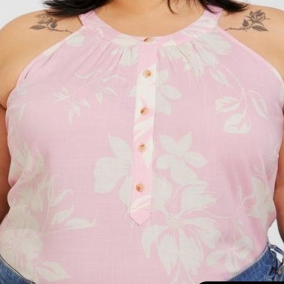 torrid Tops - Torrid Rayon Pink Floral Front Halter Top - Size 1X NWT